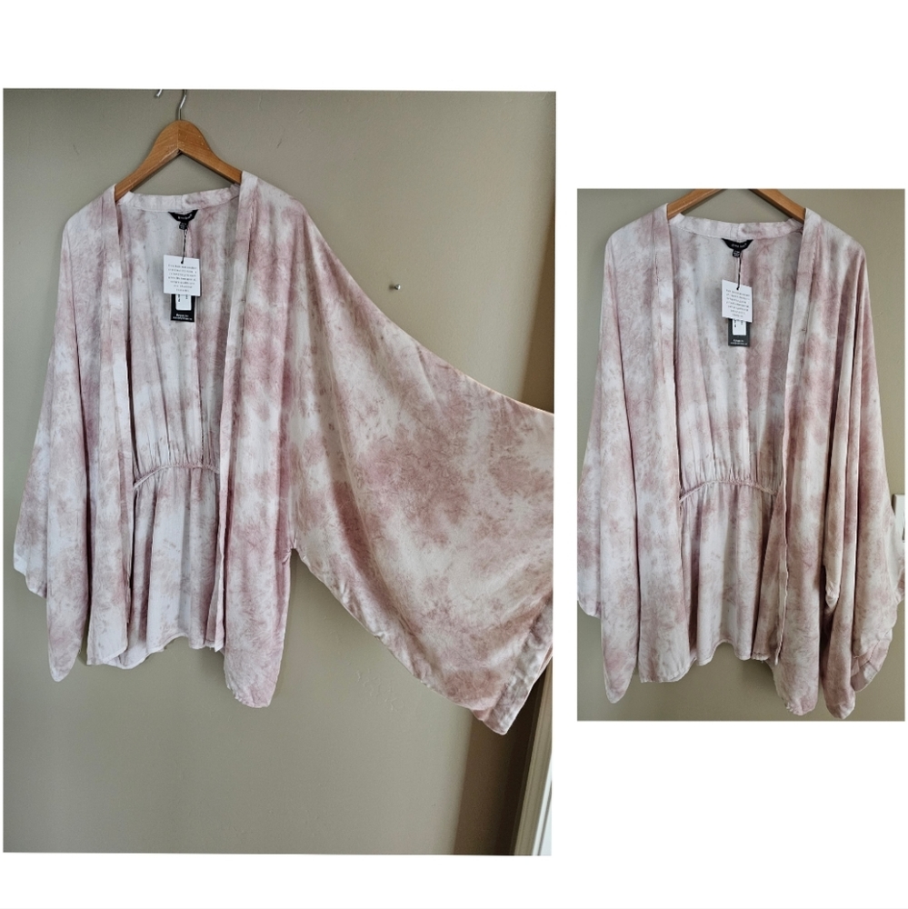 NWT Kimono L/XL